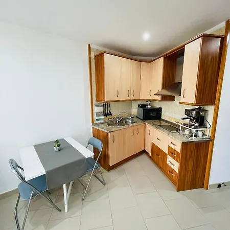 La Torre 1337 Precioso, Moderno Y Con Piscina Appartamento
